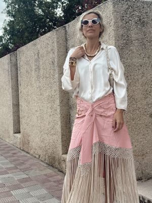 Falda Manila