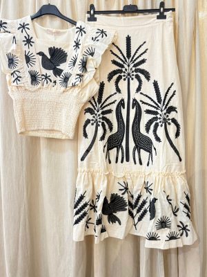 Alternative view of CONJUNTO APRICOT