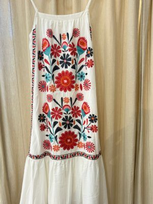 VESTIDO BORDADO ELENA