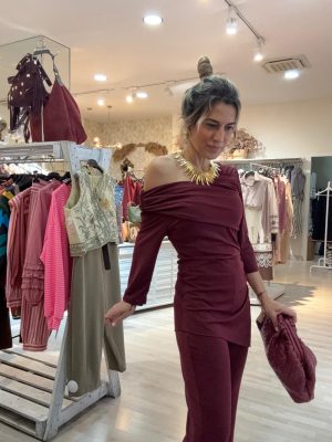 Conjunto Burgundi