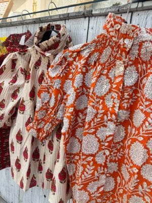 Alternative view of Blusa indi manga farol Martes