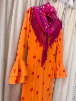 Traje de flamenca modelo Córdoba. Color naranja talla 3 ( XL/ XXL )
