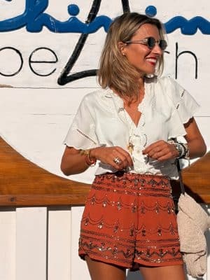 Alternative view of Blusa Portuguesa