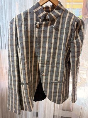 Alternative view of Chaqueta Suiza